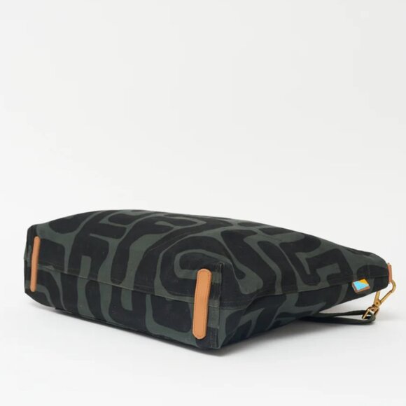 NWT Ubuntu Life  Commuter Tote Bag Safari Kuba Print - Picture 5 of 16